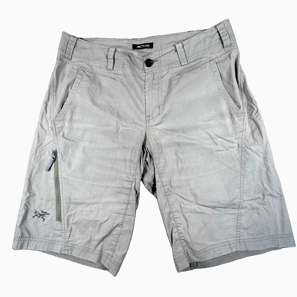 Arc'teryx Shorts Mens 30 Stowe Hiking Stretch 12" Utility Pockets Travel Beige